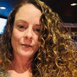 Meet your Posher, Shelley